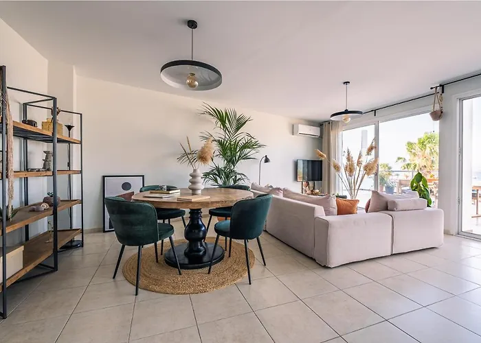 Attico Blu - Sea View Penthouse * İstanköy